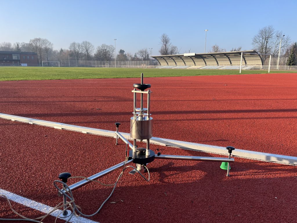 zdj2 3 1024x768 - Nawierzchnie sportowe