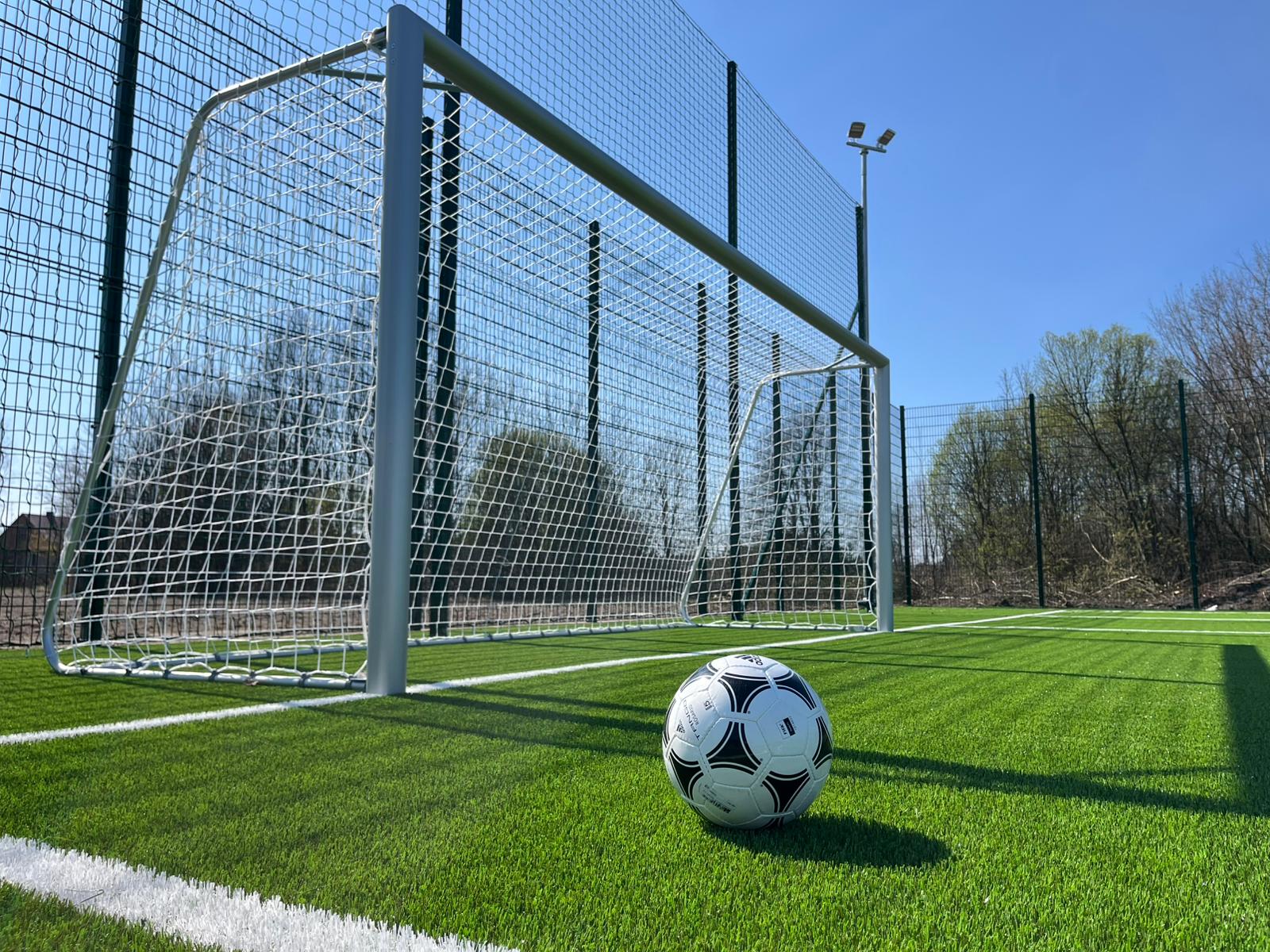 Inspekcje nawierzchni sportowych – klucz do bezpieczeństwa użytkowników